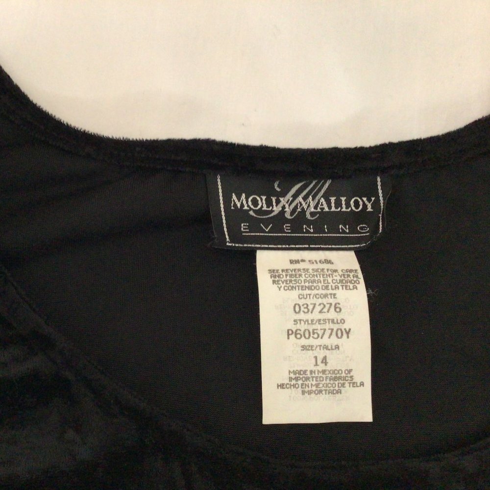 Molly Malloy Evening - Black velvety evening gown - Picture 8 of 12